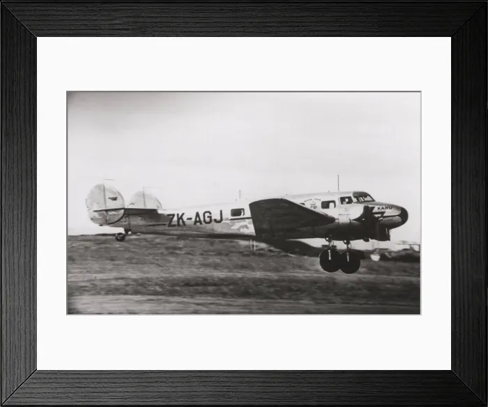 Framed Print : Lockheed L10A Electra Union (NZ) Framed Print : Lockheed L10A Electra Union (NZ)