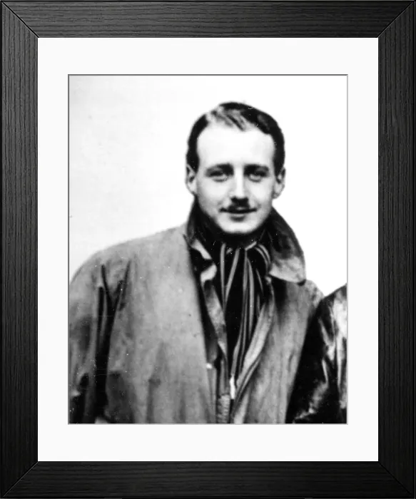 Framed Print : Robinson, William Leefe, VC, fighter pilot RFC Framed Print : Robinson, William Leefe, VC, fighter pilot RFC