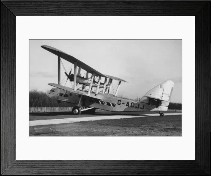Framed Print : Short L17 Scylla pre-delivery Framed Print : Short L17 Scylla pre-delivery