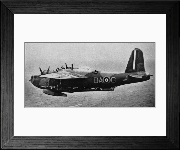 Framed Print : Short S25 Sunderland I -this ocean going flying boat wa Framed Print : Short S25 Sunderland I -this ocean going flying boat wa