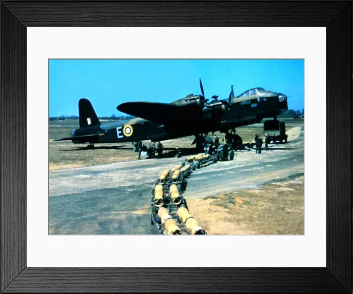 Framed Print : Short Stirling I -the first of the RAFs heavy bombers Framed Print : Short Stirling I -the first of the RAFs heavy bombers