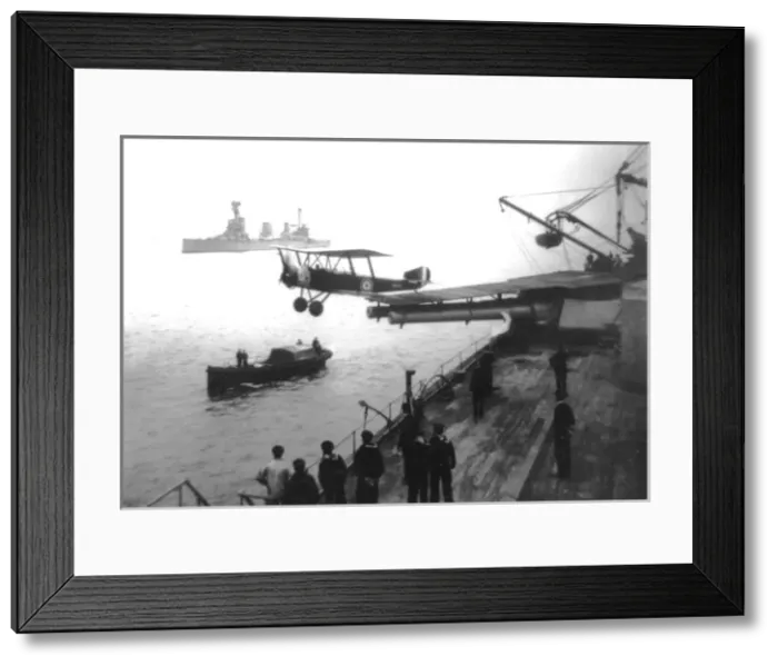 Framed Print : Sopwith 1. 5 Strutter taking off from gun platform Framed Print : Sopwith 1. 5 Strutter taking off from gun platform