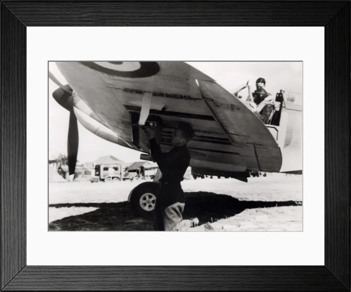 Framed Print : Supermarine Spitfire IIa being armed Framed Print : Supermarine Spitfire IIa being armed