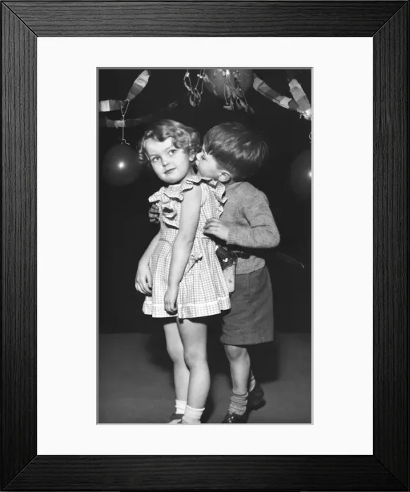 Framed Print : Two toddlers under the mistletoe Framed Print : Two toddlers under the mistletoe