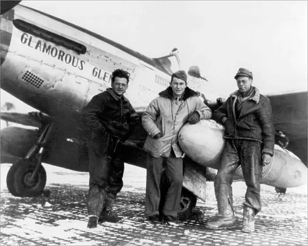 Yeager, Charles Elwood Chuck (centre) and his P-51D