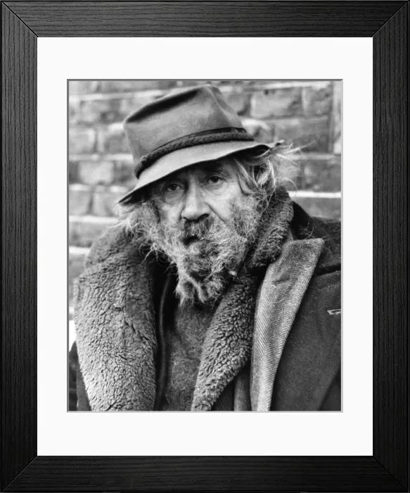 Framed Print : Tramp on a Balham street, SW London Framed Print : Tramp on a Balham street, SW London