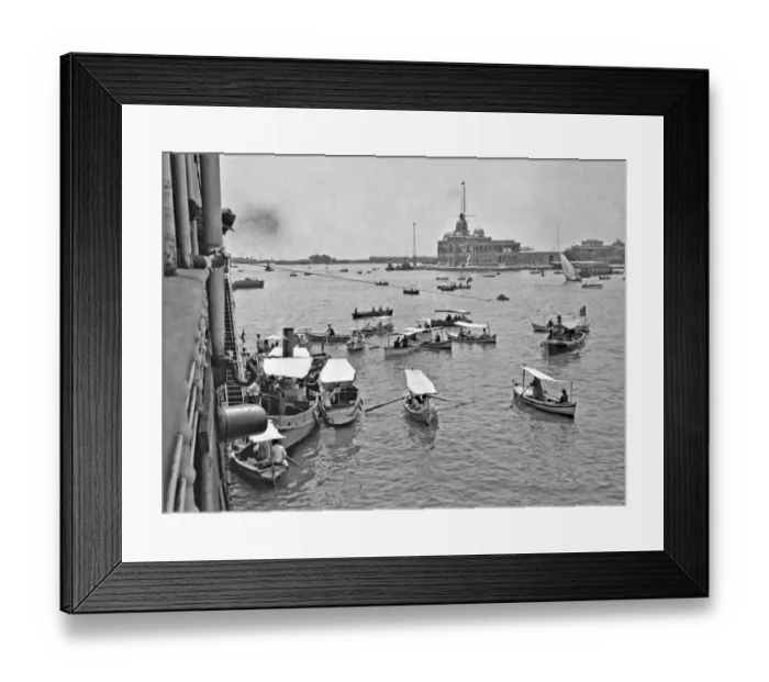Framed Print : Boats entering a harbour, India Framed Print : Boats entering a harbour, India