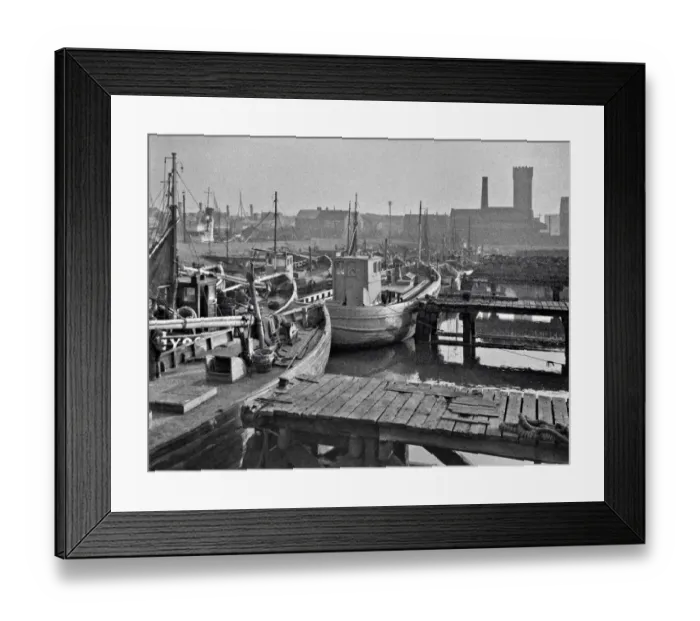 Framed Print : Fishing boats in a harbour