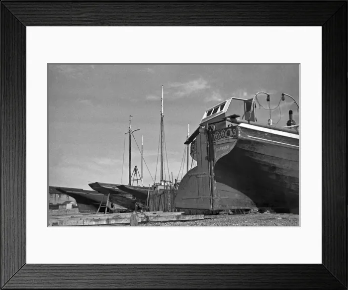 Framed Print : Ships lined up on a beach Framed Print : Ships lined up on a beach