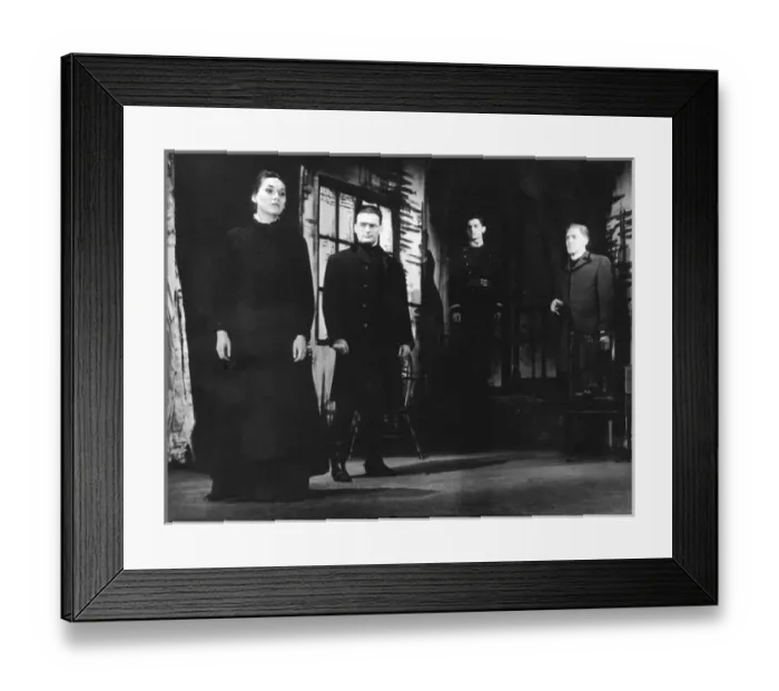 Framed Print : Sian Phillips in Les Juste Framed Print : Sian Phillips in Les Juste