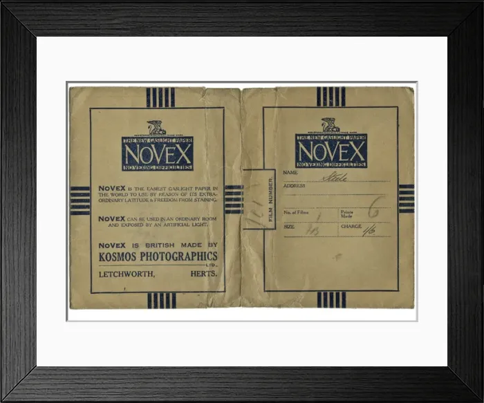 Framed Print : Photographic print wallet Framed Print : Photographic print wallet