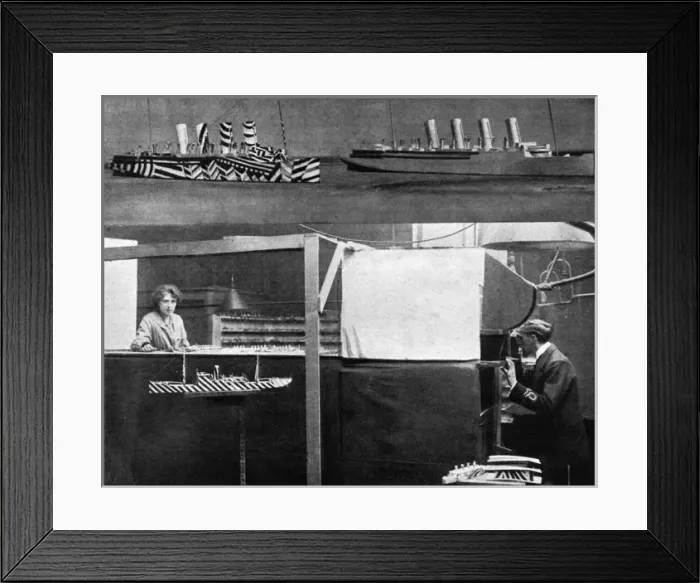 Framed Print : Dazzle painting, WW1 Framed Print : Dazzle painting, WW1