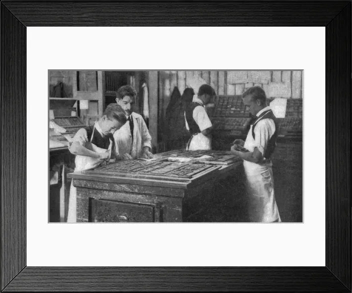 Framed Print : National Childrens Home (NCH), Harpenden - Printing school Framed Print : National Childrens Home (NCH), Harpenden - Printing school