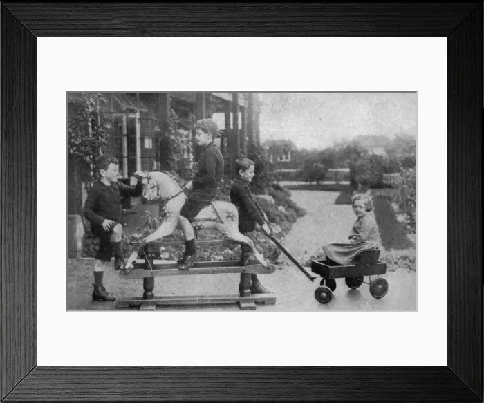 Framed Print : National Childrens Home (NCH), Harpenden - Children at play Framed Print : National Childrens Home (NCH), Harpenden - Children at play