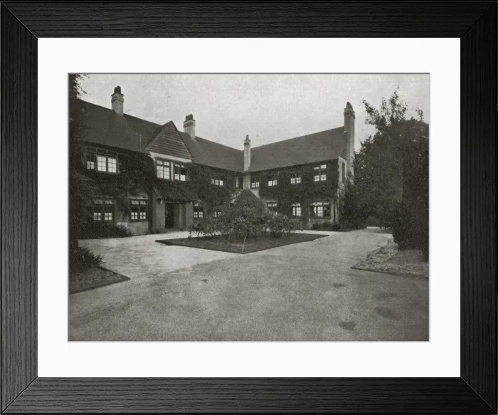 Framed Print : Fegans Canada Farm Home, Goudhurst Framed Print : Fegans Canada Farm Home, Goudhurst