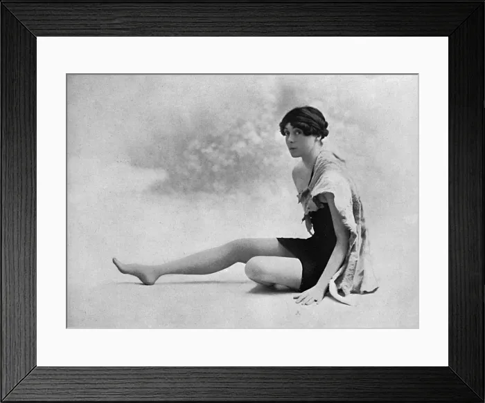 Framed Print : Constance Stewart-Richardson - British dancer and author Framed Print : Constance Stewart-Richardson - British dancer and author