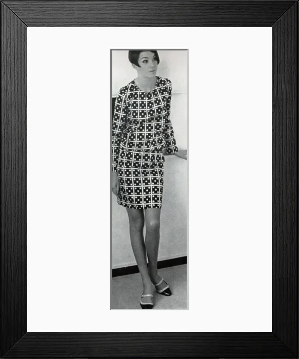 Framed Print : Sandy Moss - liaison officer Framed Print : Sandy Moss - liaison officer