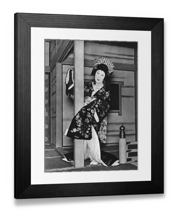 Framed Print : A Japanese actor plays a female role Framed Print : A Japanese actor plays a female role
