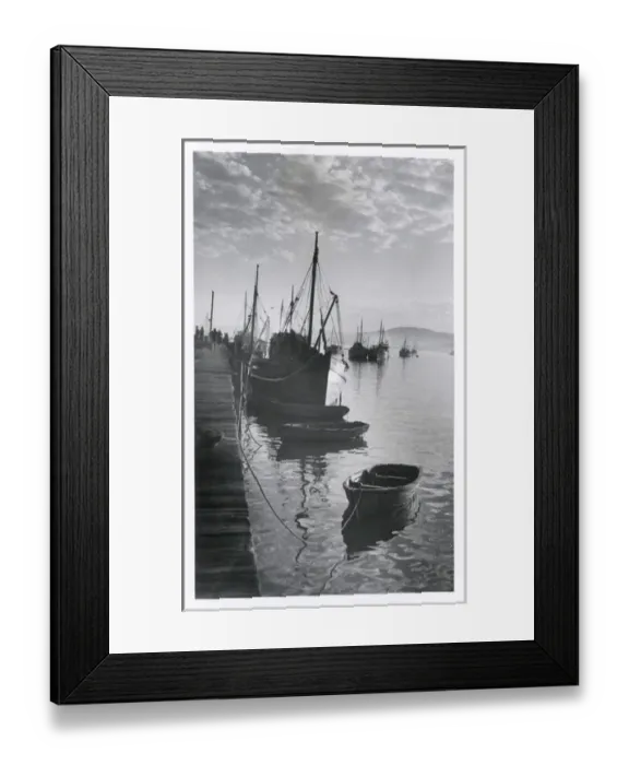 Framed Print : Harbour at Luderitz, Namibia, SW Africa Framed Print : Harbour at Luderitz, Namibia, SW Africa