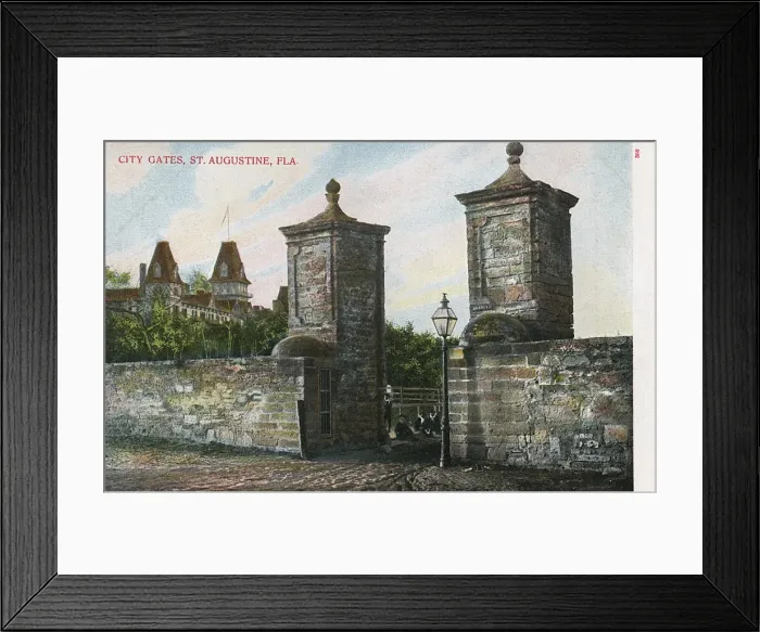 Framed Print : Old City Gates of St Augustine, Florida, USA Framed Print : Old City Gates of St Augustine, Florida, USA