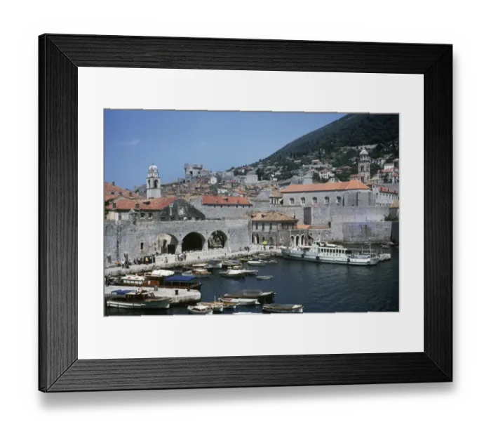 Framed Print : Streets in Dubrovnik Framed Print : Streets in Dubrovnik