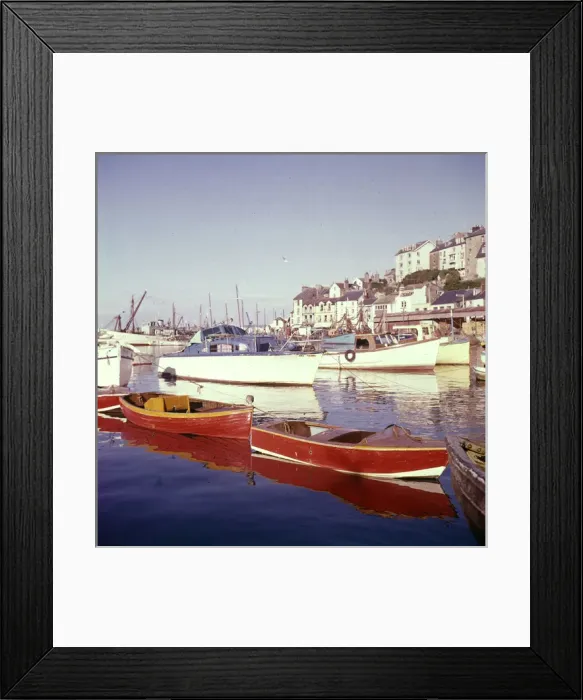 Framed Print : Vessels in Brixham Harbour, Devon Framed Print : Vessels in Brixham Harbour, Devon