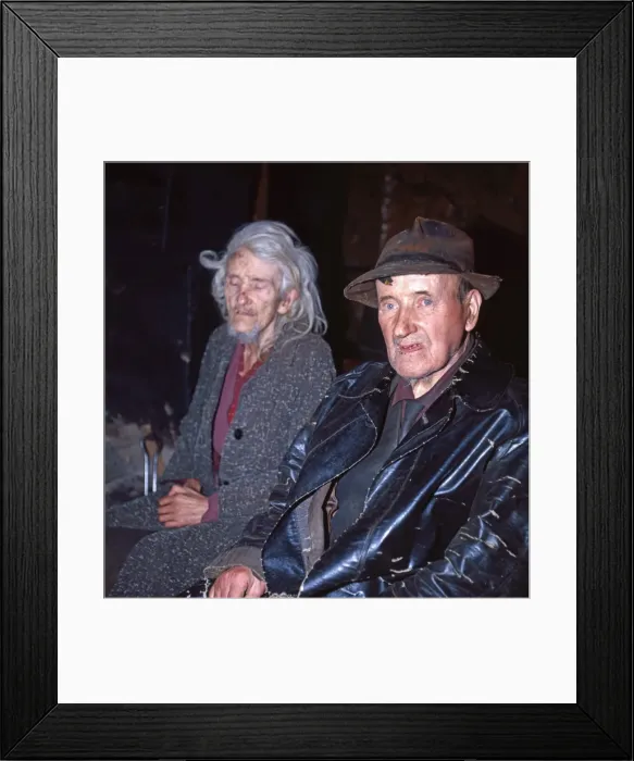 Framed Print : Best room, the O Hanlon Pub, Shannon Bridge, Ireland - 1970s Framed Print : Best room, the O Hanlon Pub, Shannon Bridge, Ireland - 1970s