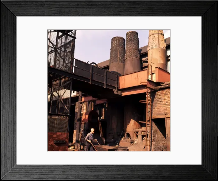 Framed Print : Browns Foundry 1. Stockton on Tees 1970ss Framed Print : Browns Foundry 1. Stockton on Tees 1970ss