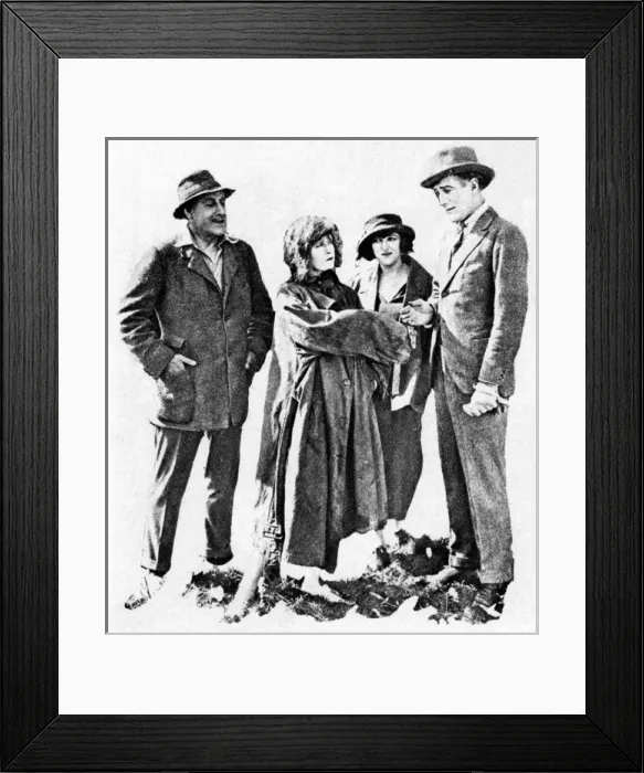 Framed Print : A scene from Paddy the Next Best Thing (1923) Framed Print : A scene from Paddy the Next Best Thing (1923)