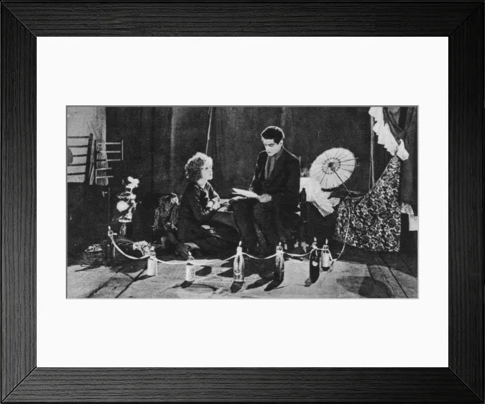 Framed Print : Betty Balfour in Love, Life & Laughter (1923) Framed Print : Betty Balfour in Love, Life & Laughter (1923)