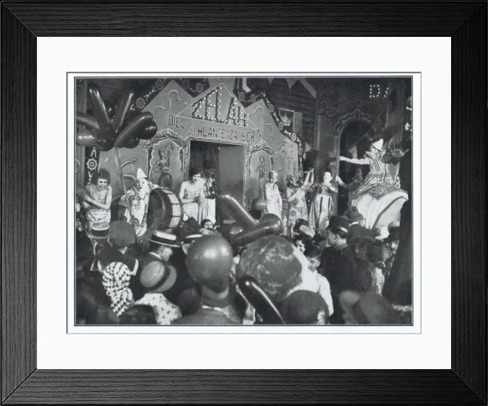 Framed Print : A scene from City of Play (1929) Framed Print : A scene from City of Play (1929)