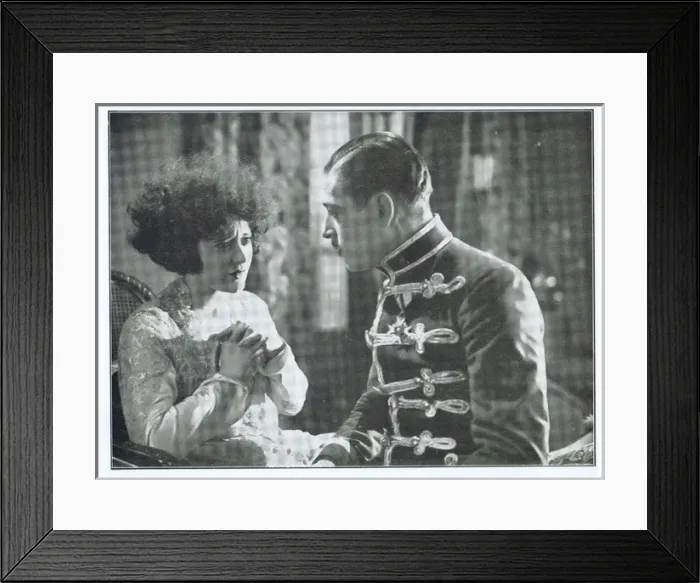 Framed Print : A scene from City of Play (1929) with Chili Bouchier and Pat Framed Print : A scene from City of Play (1929) with Chili Bouchier and Pat