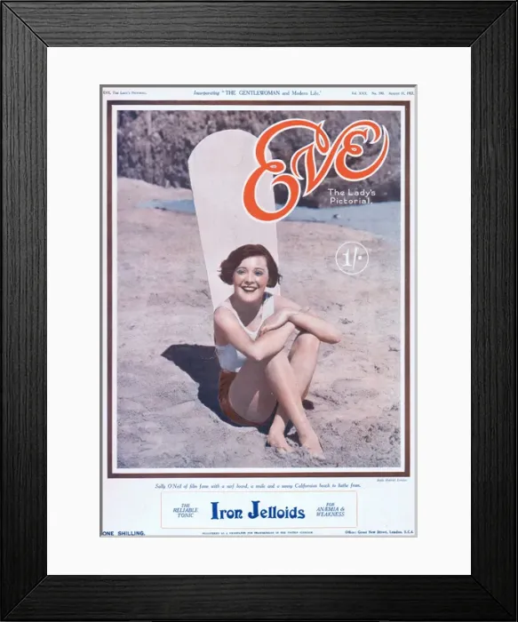 Framed Print : Cover of Eve Magazine 31 August 1927 Framed Print : Cover of Eve Magazine 31 August 1927