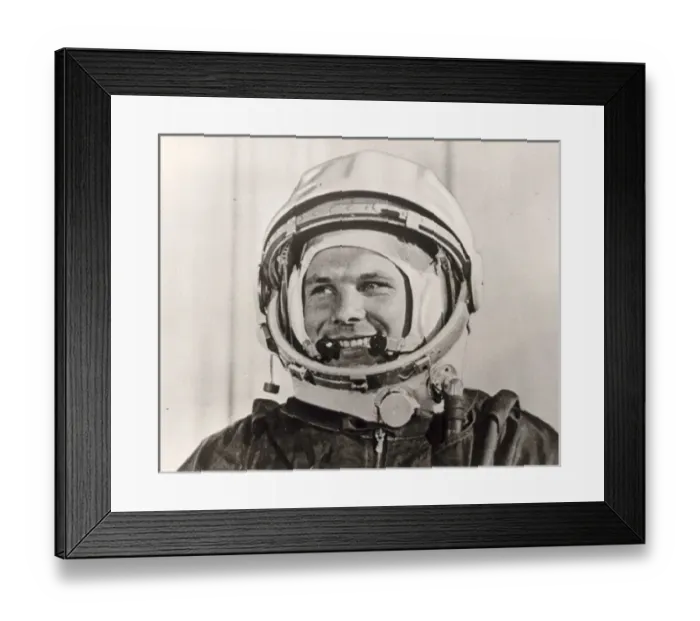 Framed Print : Cosmonaut Major Yuri Alekseyevich Gagarin, 1934-1968 Framed Print : Cosmonaut Major Yuri Alekseyevich Gagarin, 1934-1968