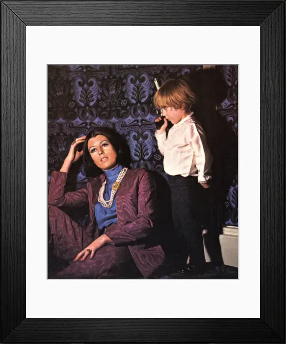 Framed Print : London Life Framed Print : London Life