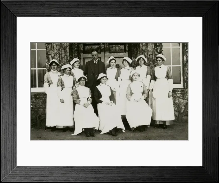 Framed Print : Nurses & Doctor, Quex Park Framed Print : Nurses & Doctor, Quex Park