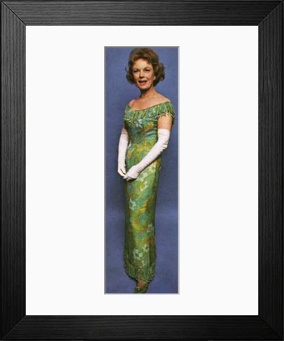 Framed Print : What People Are Wearing - Anna Neagle Framed Print : What People Are Wearing - Anna Neagle