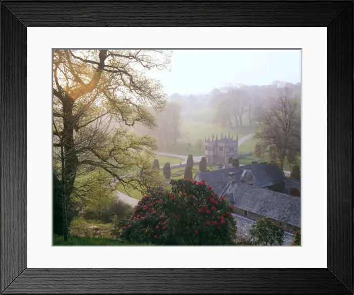 Framed Print : Gatehouse and garden, Lanhydrock House, Cornwall Framed Print : Gatehouse and garden, Lanhydrock House, Cornwall