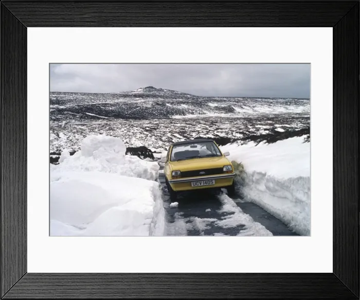 Framed Print : Car in the snow on Dartmoor, Devon Framed Print : Car in the snow on Dartmoor, Devon