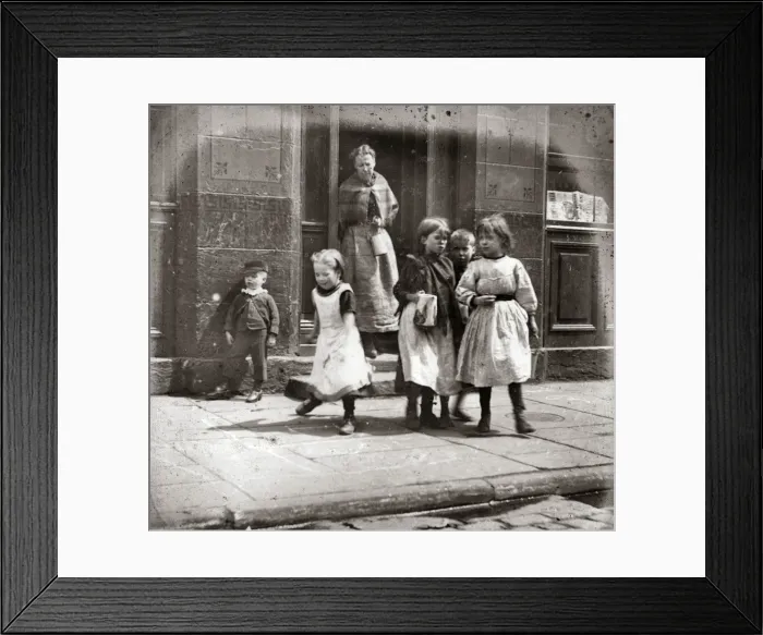 Framed Print : The Fruits of Alcohol, London Framed Print : The Fruits of Alcohol, London