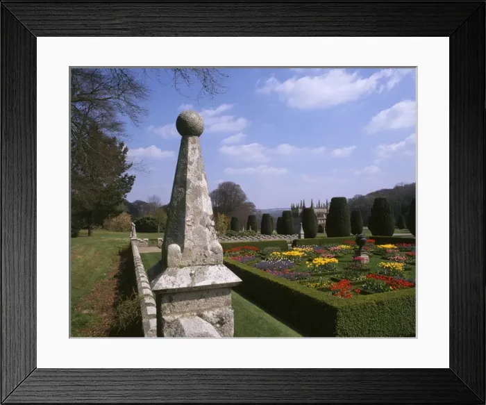 Framed Print : Stone pillar and gatehouse, Lanhydrock House, Cornwall Framed Print : Stone pillar and gatehouse, Lanhydrock House, Cornwall
