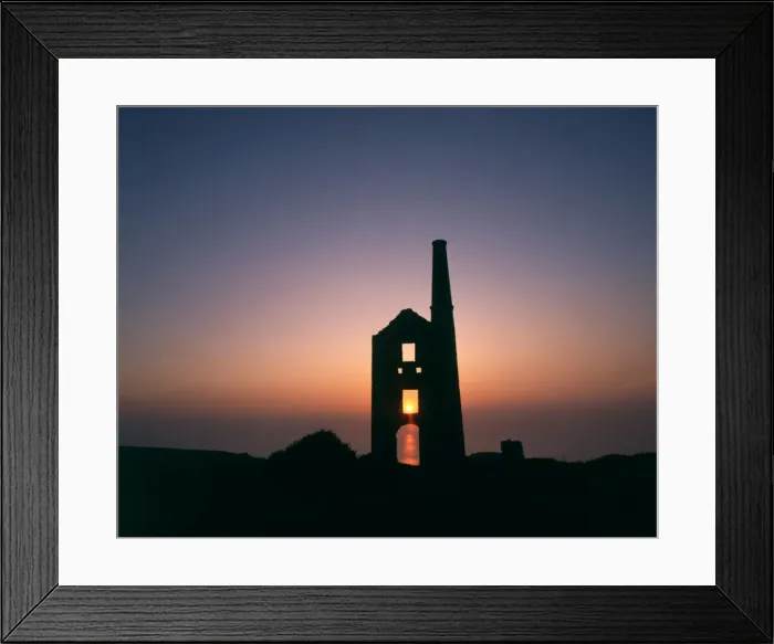 Framed Print : Engine house at Carn Galver tin mine, Cornwall Framed Print : Engine house at Carn Galver tin mine, Cornwall