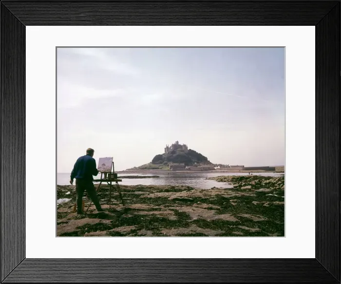 Framed Print : Artist at work, St Michaels Mount, Cornwall Framed Print : Artist at work, St Michaels Mount, Cornwall