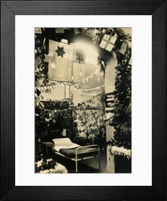 Framed Print : B Ward, Christmas 1918, Quex Park VAD Hospital