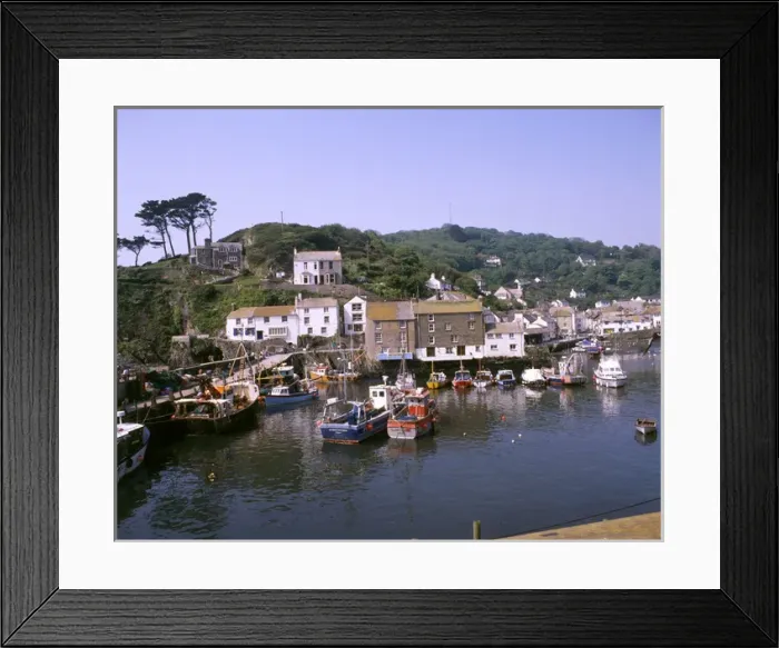 Framed Print : Boats in the harbour at Polperro, Cornwall Framed Print : Boats in the harbour at Polperro, Cornwall