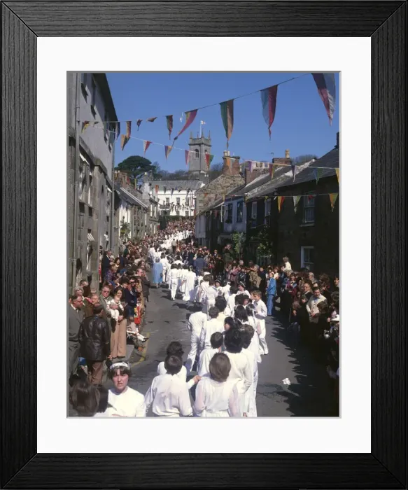 Framed Print : Children taking part in Helston Floral Dance, Cornwall Framed Print : Children taking part in Helston Floral Dance, Cornwall