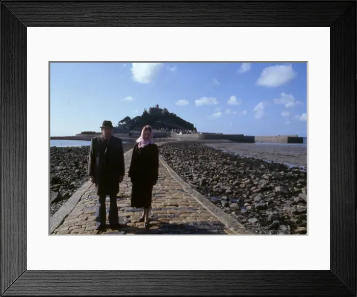 Framed Print : Lord and Lady St Levan, St Michaels Mount, Cornwall Framed Print : Lord and Lady St Levan, St Michaels Mount, Cornwall