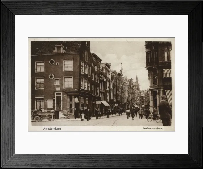 Framed Print : Haarlemmerstraat, Amsterdam, Netherlands Framed Print : Haarlemmerstraat, Amsterdam, Netherlands