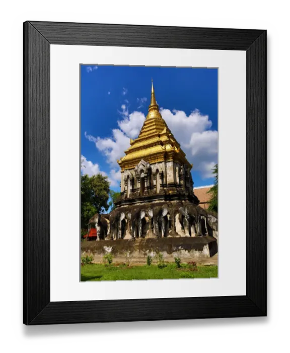 Framed Print : Wat Chiang Man Temple in Chiang Mai, Thailand Framed Print : Wat Chiang Man Temple in Chiang Mai, Thailand
