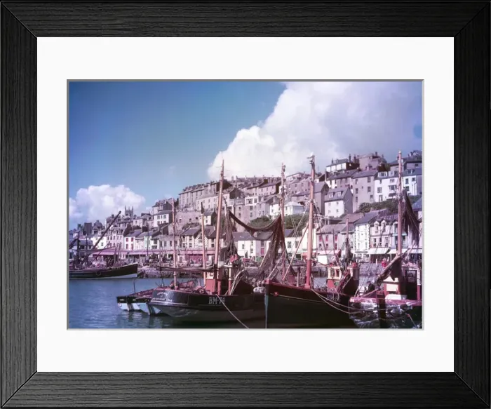 Framed Print : Fishing boats in Brixham Harbour, Devon Framed Print : Fishing boats in Brixham Harbour, Devon